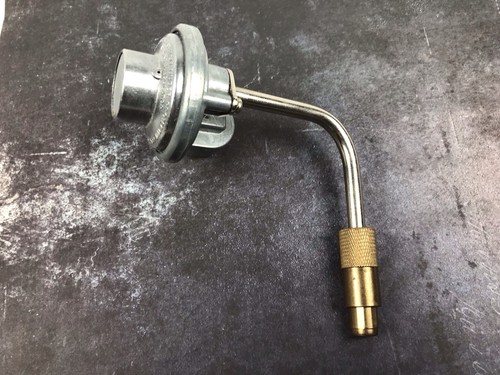 "Regulador de gas LP GR-148 para planchas de mesa Blackstone de 17"" o 22""" - Imagen 1 de 10