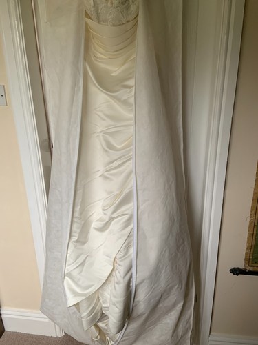 Trudy Lee wedding dress, beaded, strapless, long train, size 10/12 - Picture 20 of 23