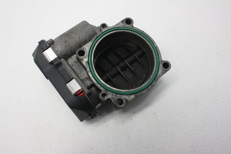 BMW X5 E70 2007-2013 MOTOR CUERPO DEL ACELERADOR VÁLVULA DE ADMISIÓN DE AIRE 7556118 OEM Foto 3 de 4