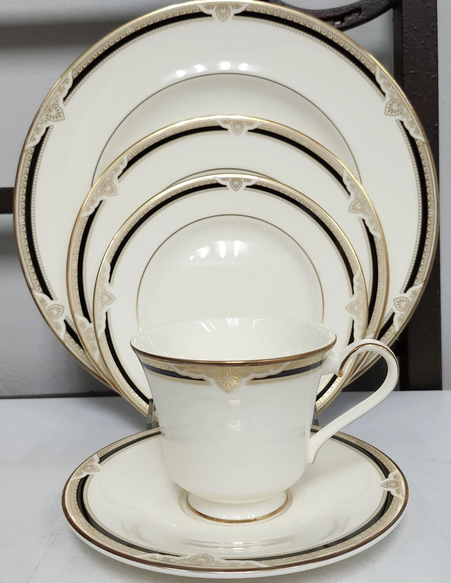 Royal Doulton Bone China Dinner Service Sets for sale - eBay