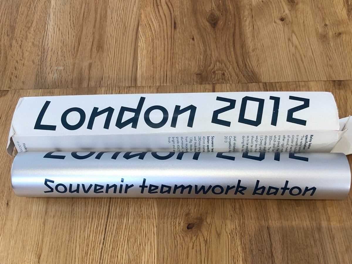Modèle édition commémorative de la torche olympique de Londres 2012
