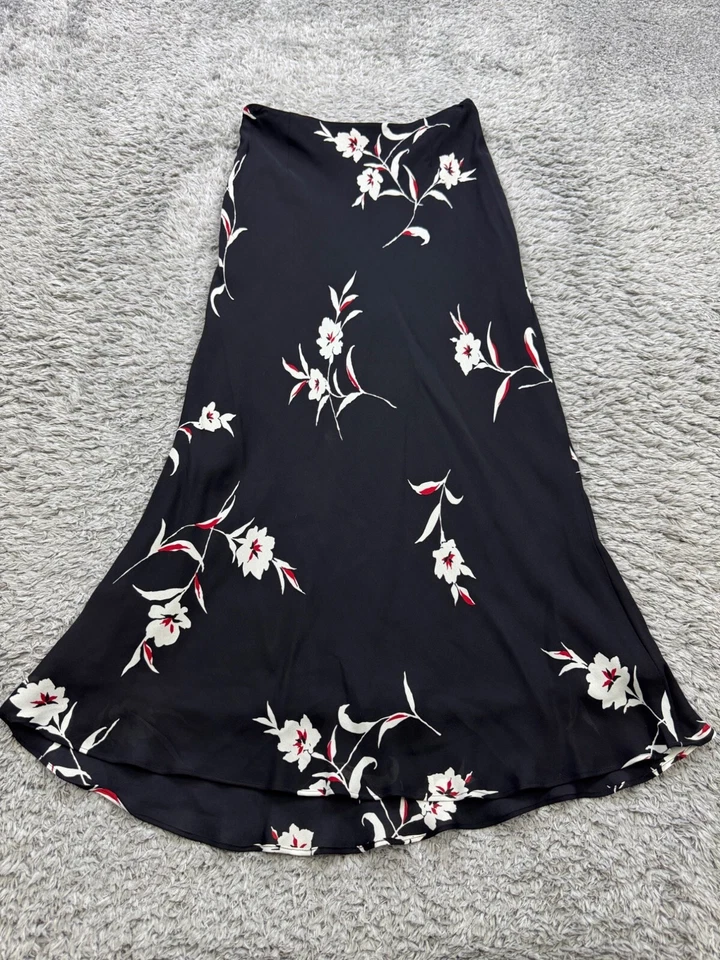 Falda Petite Sophisticate Mujer 4 Negra Floral Seda Maxi Línea A Capricho Hada Foto 2 de 4