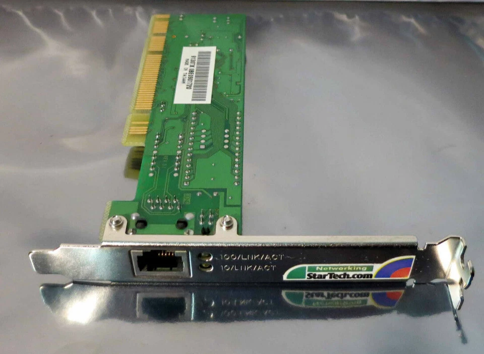 Startech ST100S 1 Port 100 MBbps PCi Fast Ethernet Network Adapter - Image 2 of 2