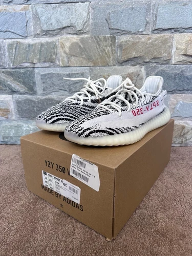 Adidas Yeezy Boost 350 V2 Zebra taglia UK 11 5