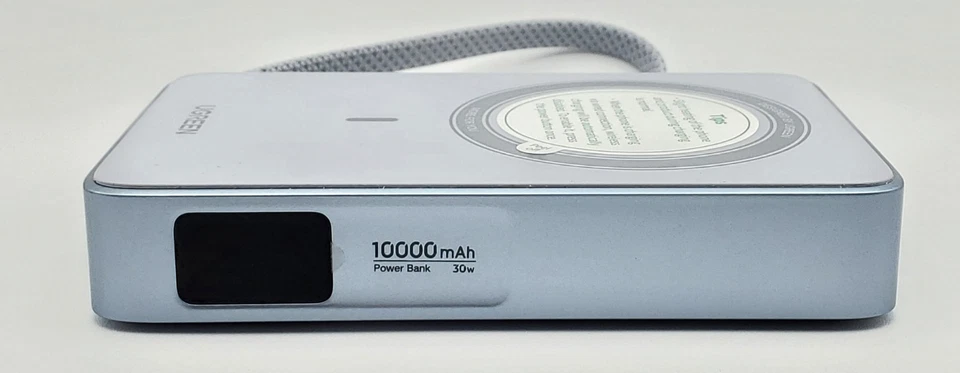 Banco de alimentación inalámbrico magnético UGREEN MagFlow 10000 mAh Foto 2 de 4
