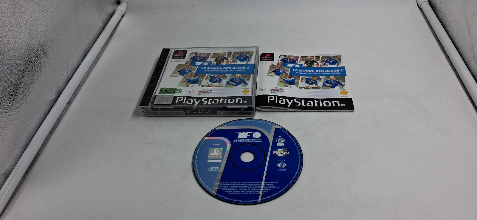 Jeu Sony Playstation 1 PS1 Le Monde des Bleus 2 complet