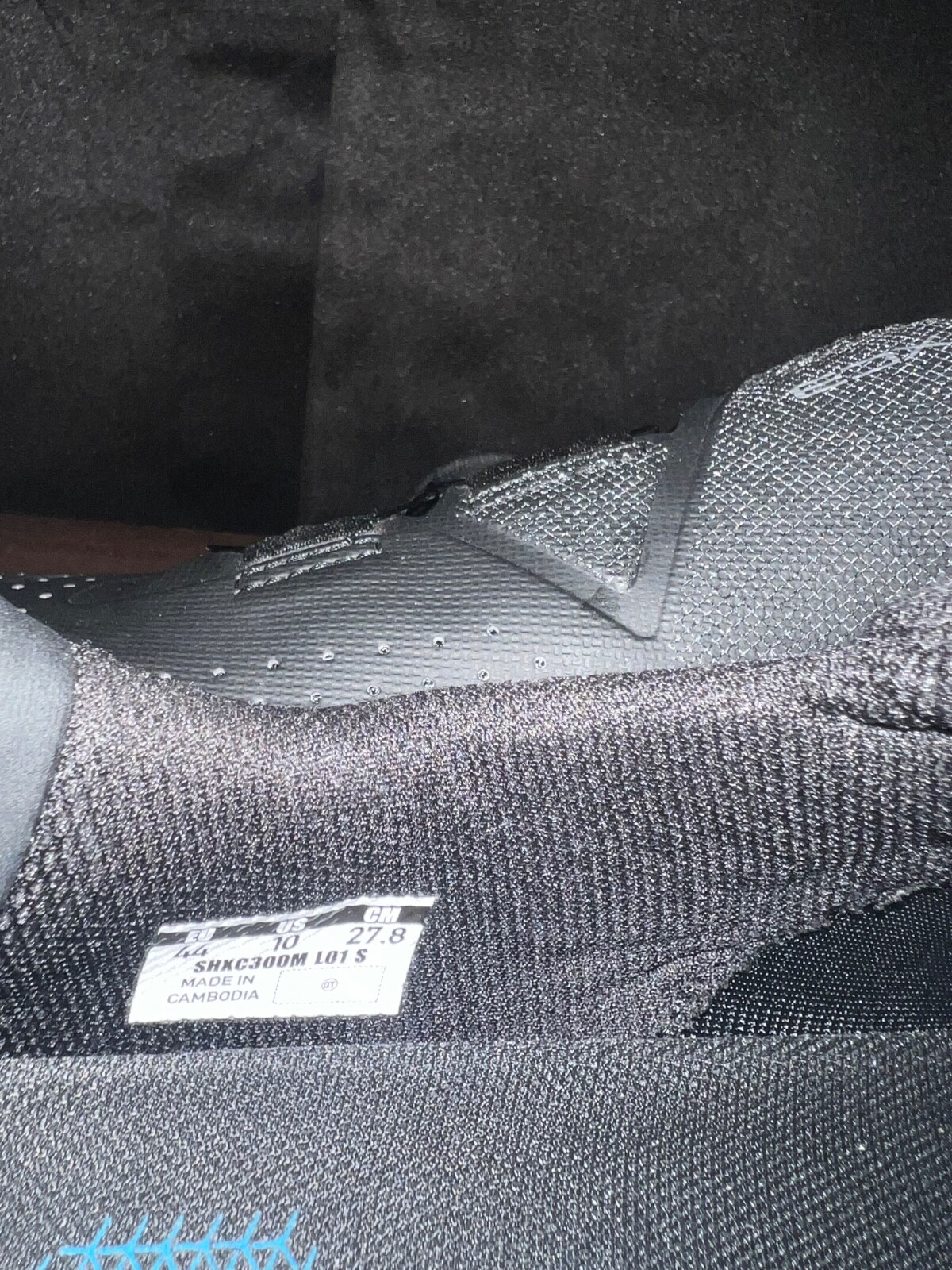 Picture 4 of 5