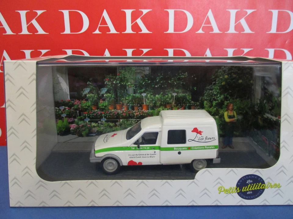 Die cast 1/43 Modellino Auto Citroen C15 fiorista by Atlas - Immagine 4 di 4