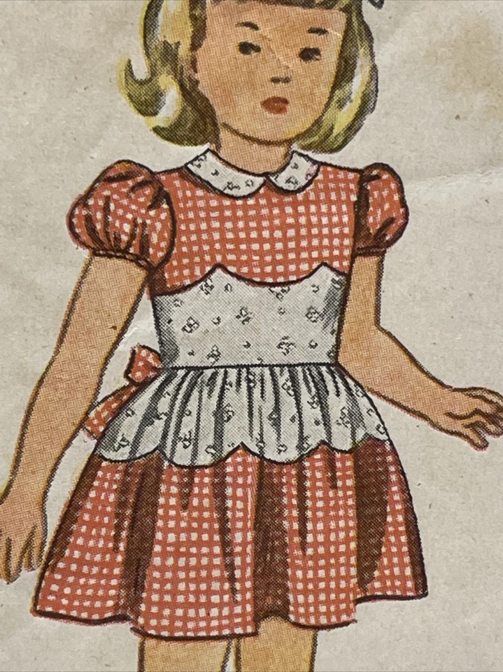 Vintage 1947 Simplicity 2002 Girls Size 4 Dress Scalloped Shaped Seamed Bodice - Image 3 of 4