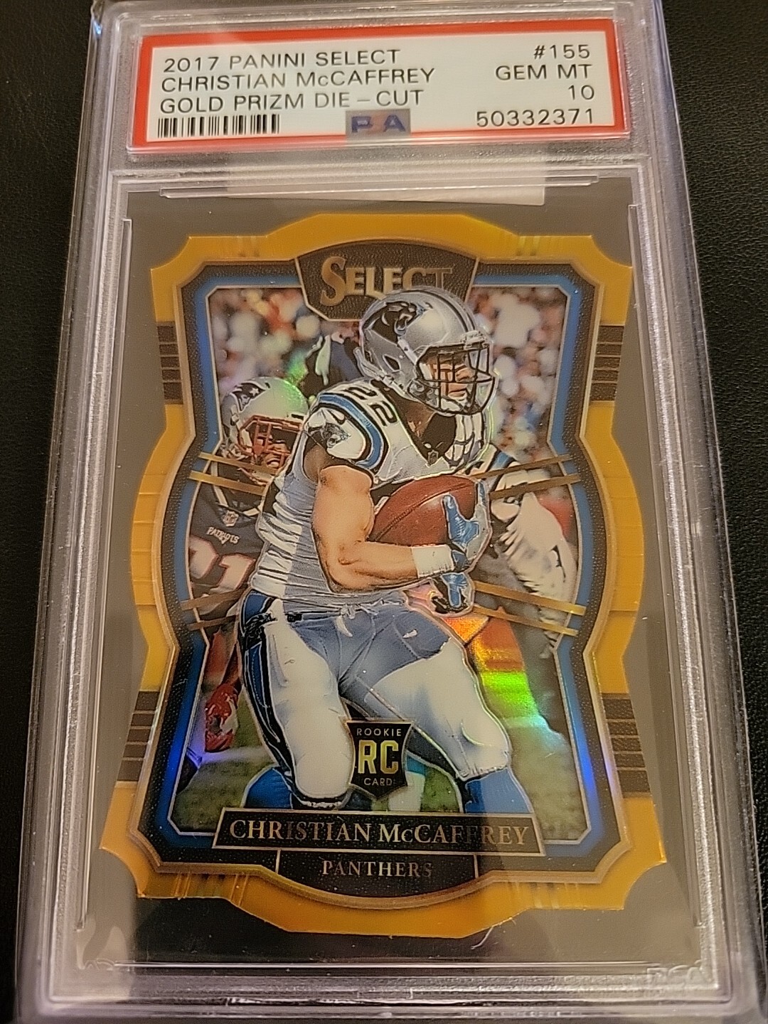 Christian McCaffrey Panini Select #155 Gold Prizm Die-Cut