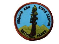 SEQUOIA KINGS CANYON  NATIONAL PARK PATCH VINTAGE  PATCH HAT BADGE SOUVENIR CA