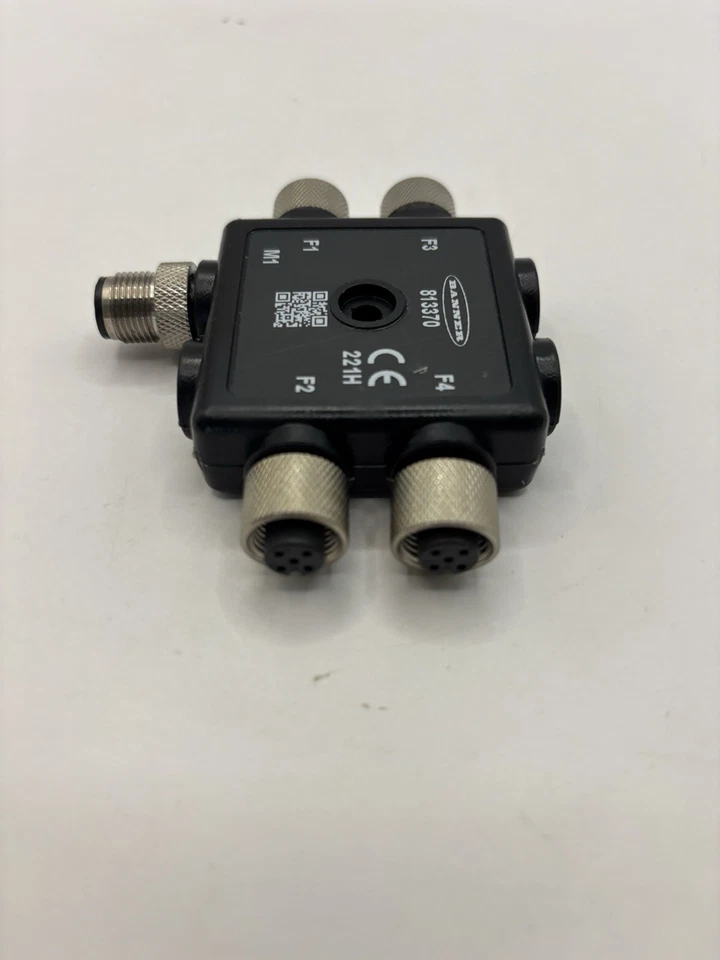 Caja de conexiones moldeada 1 pieza Banner Engineering R50-4M125-M125q-P R50, hogar integral Foto 3 de 4