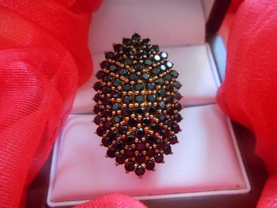 8,12 ct Glamouröser SPINELL Ring Schwarz 87 Spinelle Brillantschliff Unbehandelt