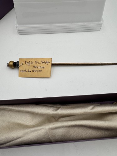 10 3/4 English oak and Veela Hair Wood Wand Magic Wizard Wiccan Pagan Cosplay - Picture 2 of 5