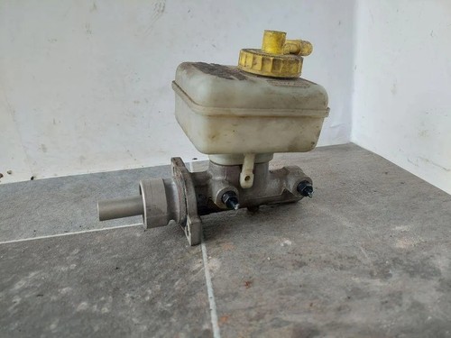 AUDI A3 Sportback 8PA Bremszylinder 1J1611349 1.59 Petrol 75kw 1997 31449924