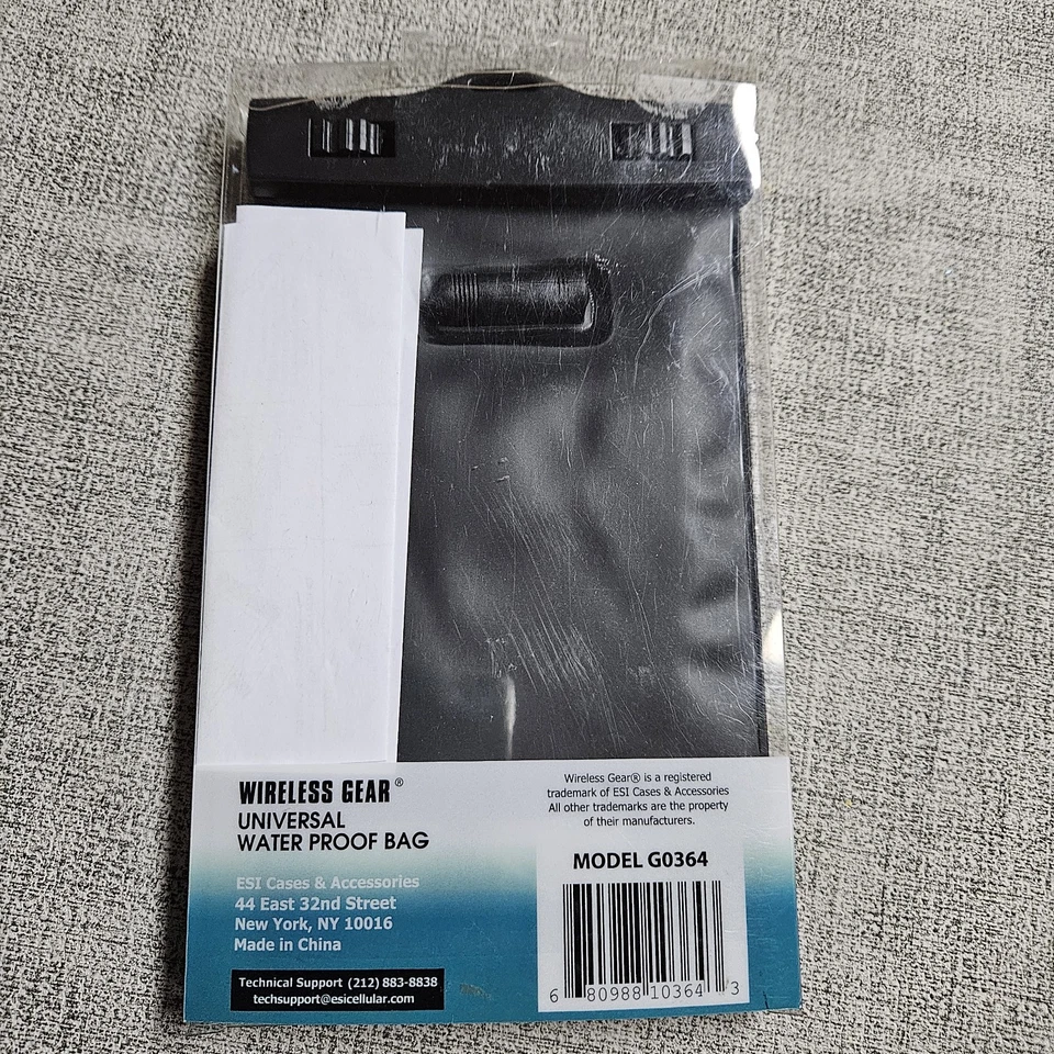 ENGRANAJE INALÁMBRICO Universal Impermeable Bolsa para Teléfono con Conector para Auriculares NUEVO Caja Abierta Foto 2 de 3