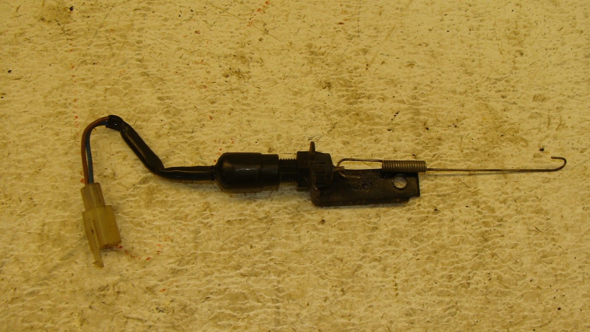 1986 Kawasaki ZX600 Ninja ZX-600 K301 brake switch | eBay