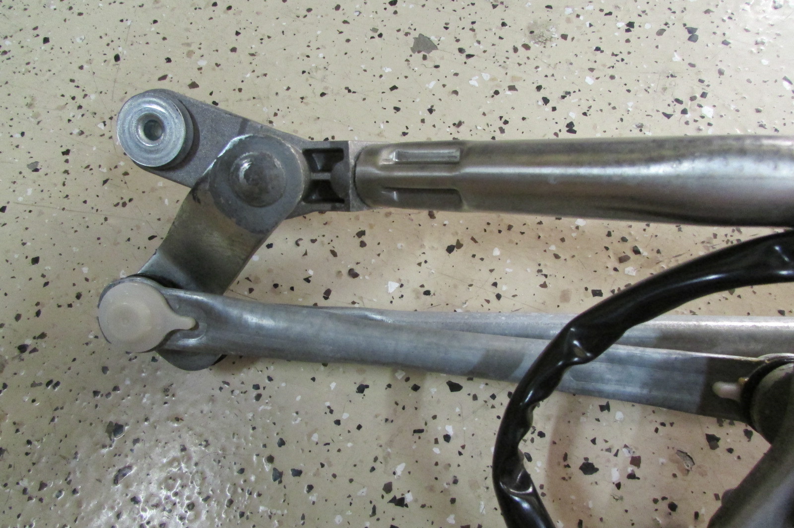 Ferrari  599 GTB Fiorano, Windshield Wiper Assembly, Used,  P/N 69134000