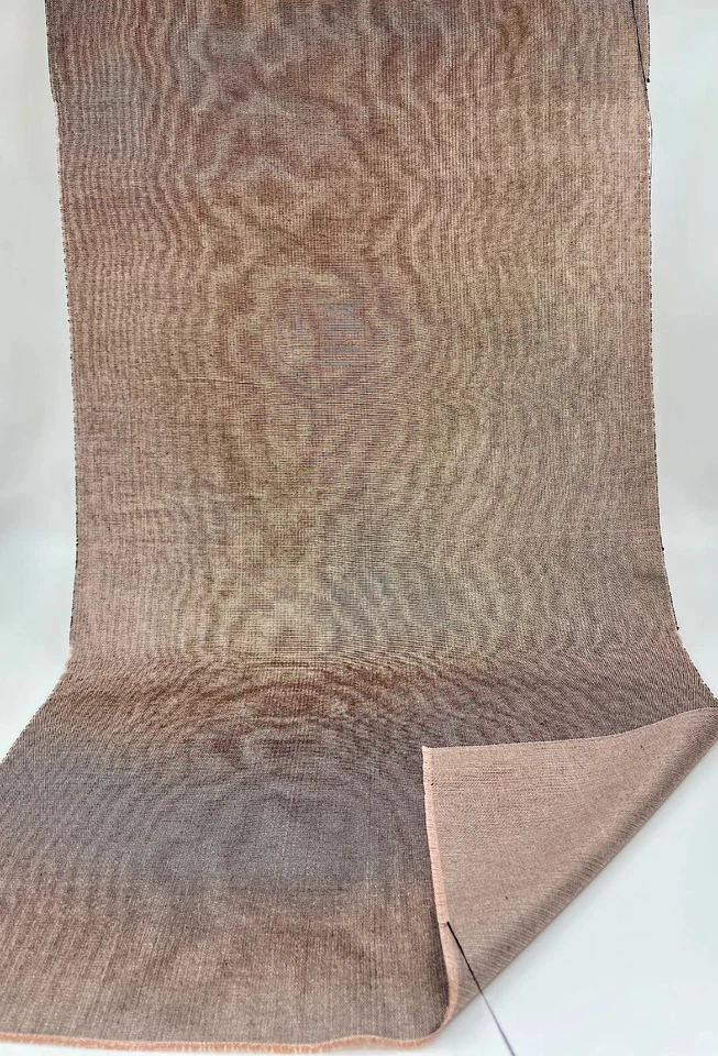 Tela Moire de seda marrón por 2 metros, estampado de marca de agua, opciones multicolores. Foto 3 de 4