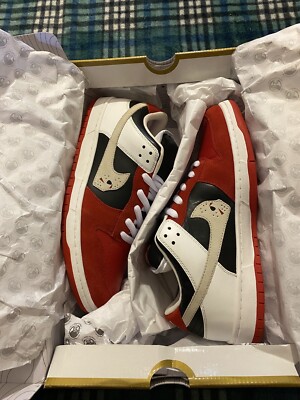 Size 10.5- Nike Dunk Low SB x Warren Lotas Jason Voorhees *Rare*