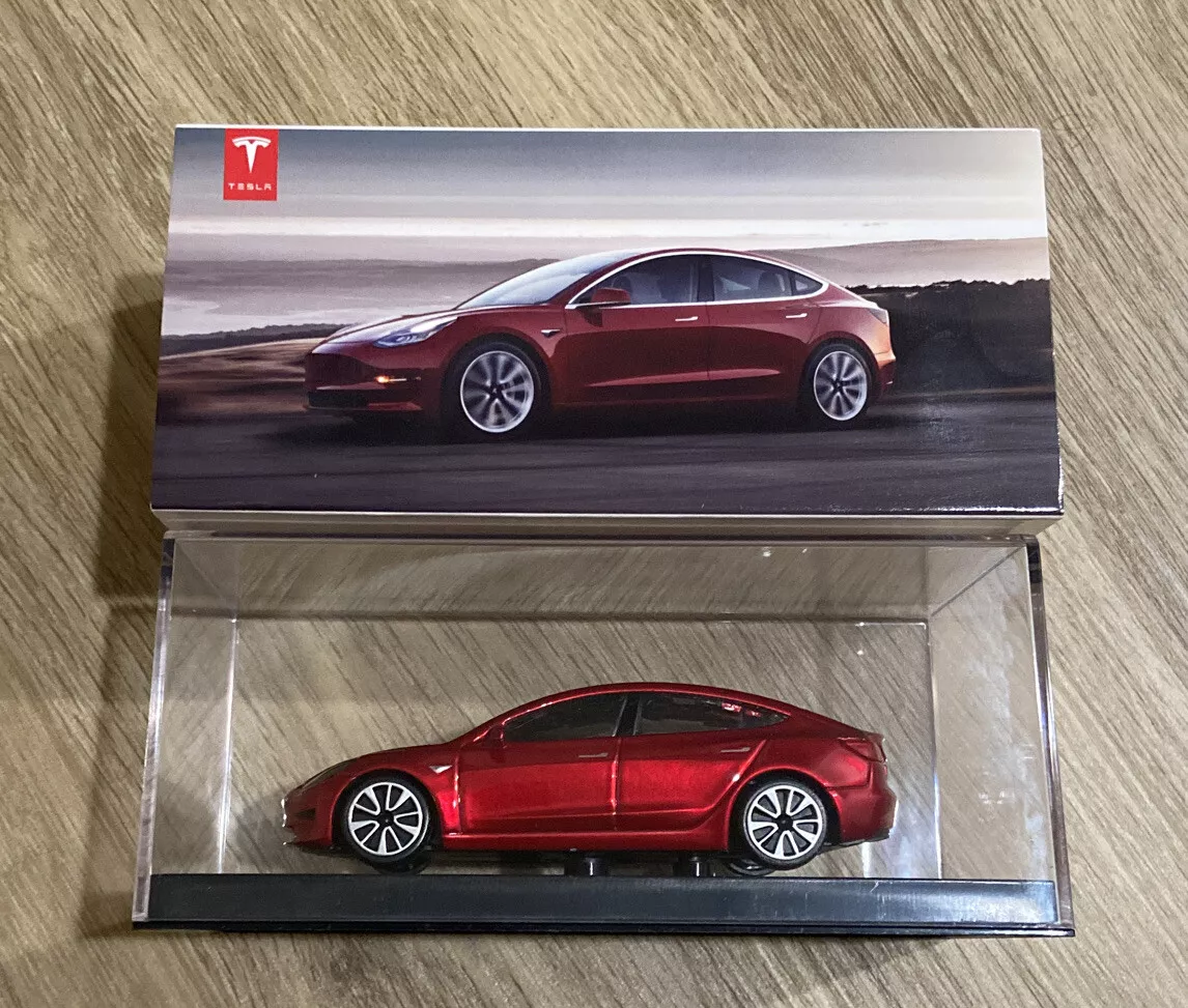 Burago Tesla Model 3 Diecast Car Red 1:43 Scale Die Cast Metal Display Lot  Of 2