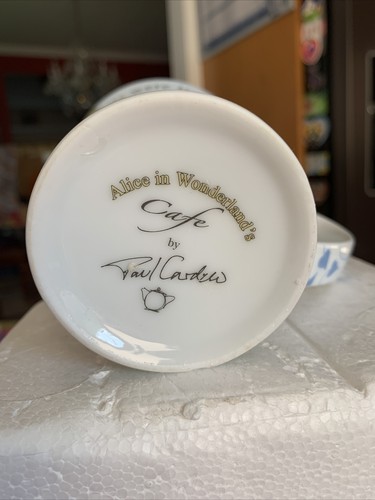Disney Alice in Wonderland's Cafe Mug Cup Paul Cardew Queen Flamingo Hedgehogs - Picture 12 of 12