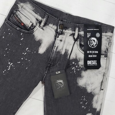   Herren Diesel D-Strukt 009RE Slim Fit Treated Stretch Denim Jeans Gr. W29 L30