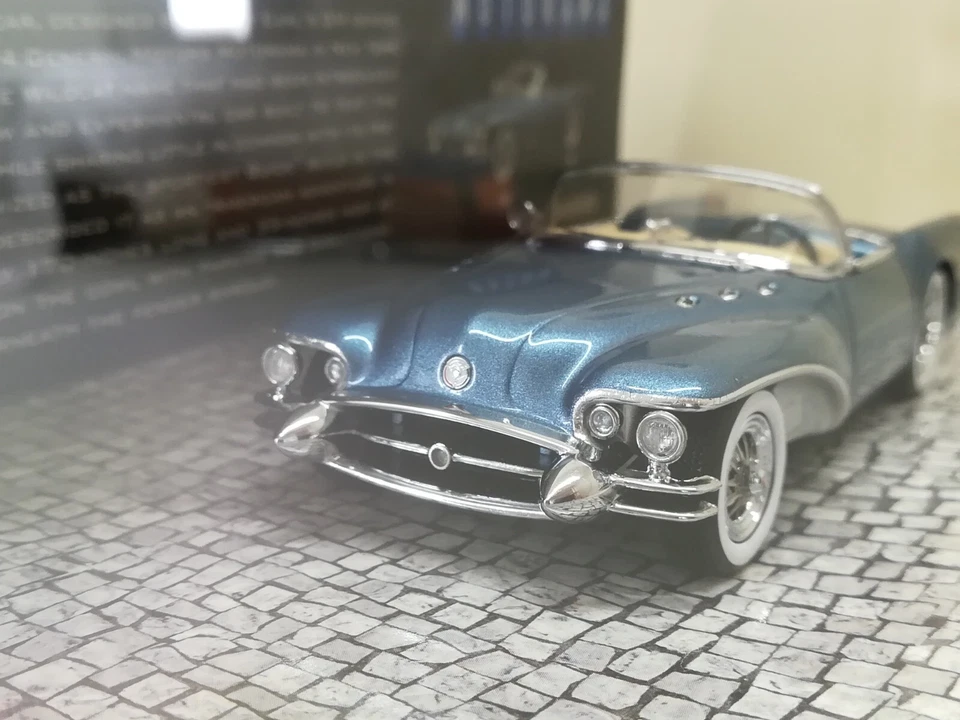 BUICK Wildcat II Concept - 1954 - Minichamps 1:43 - Immagine 3 di 4