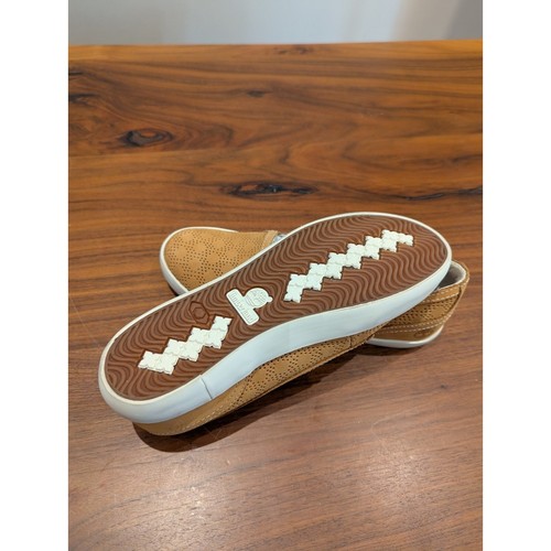 Timberland Slip On Shoes Women's 6 NWT Brown Leather Brattleboro Perf - Picture 7 of 8