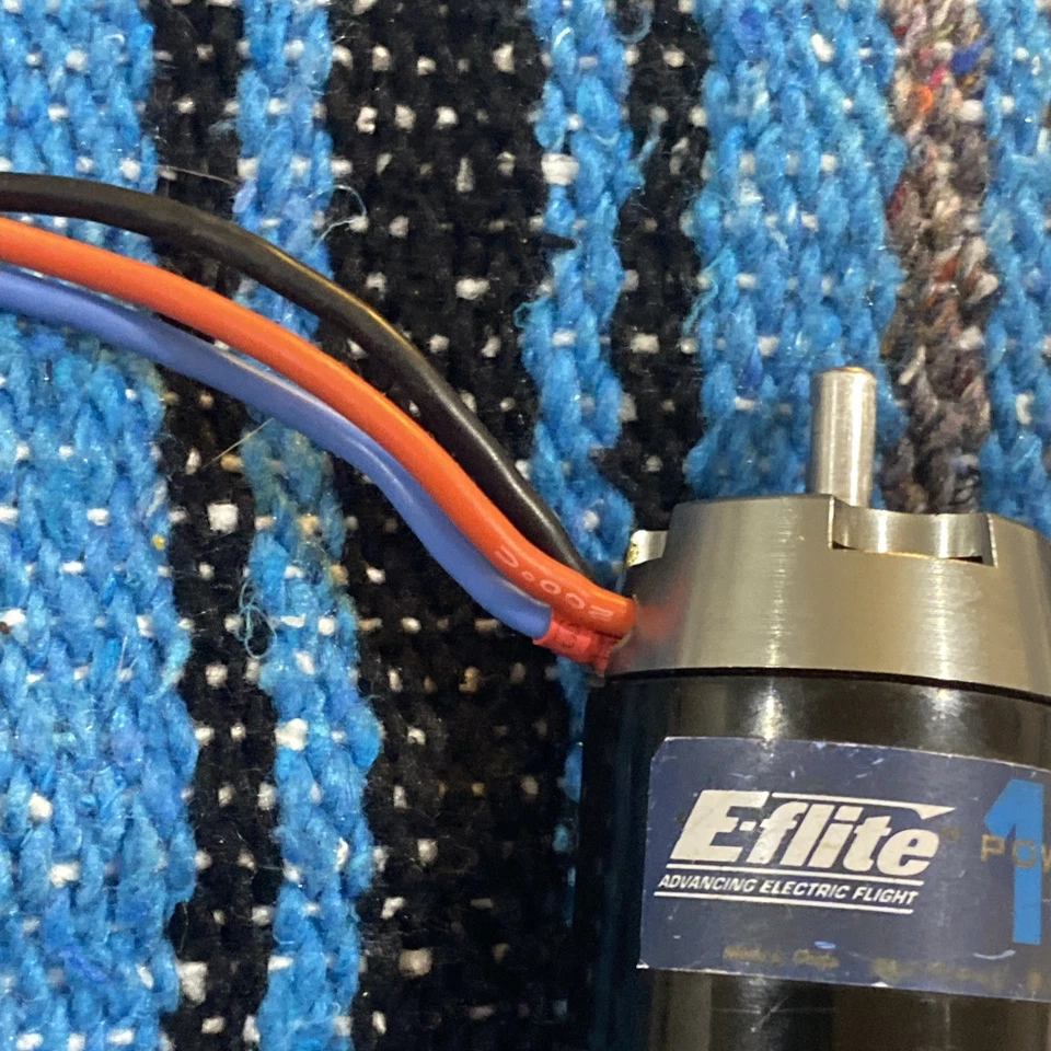 15 Brushless Outrunner Motor 950Kv EFLM15BL Untested - Image 3 of 4