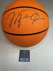 Michael Jordan Signed Basketball Heritage Authentication COA Chicago Bulls