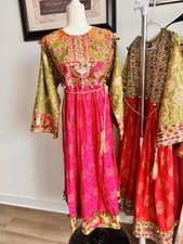 Woman  s Dress Afghani Medium Axel Large      