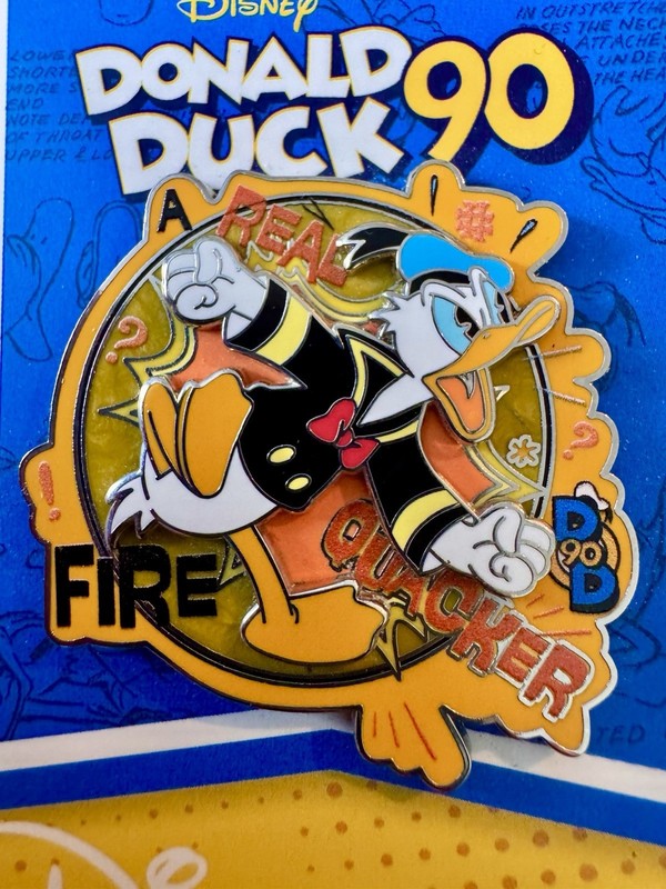 2024 Disney Parks Donald Duck 90th Fire Quacker Pin LE 4000 New