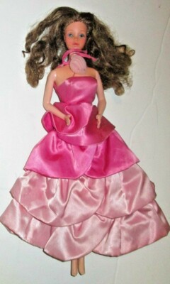 sweet roses pj barbie doll