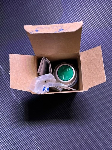 NEW Eaton HT8AAG  Green Push Button Switch Operator Only - Picture 1 of 3