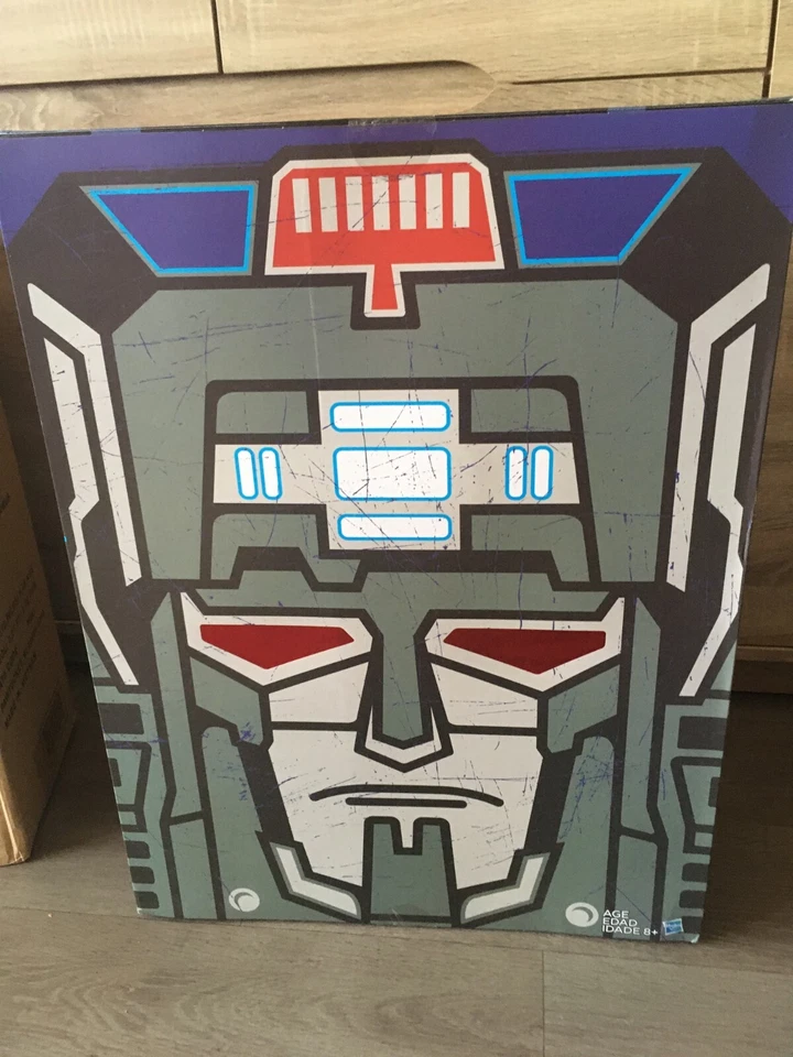 TRANSFORMERS GENERATIONS TITANS RETURN - FORTRESS MAXIMUS SDCC 2016 Convention - Photo 2/4