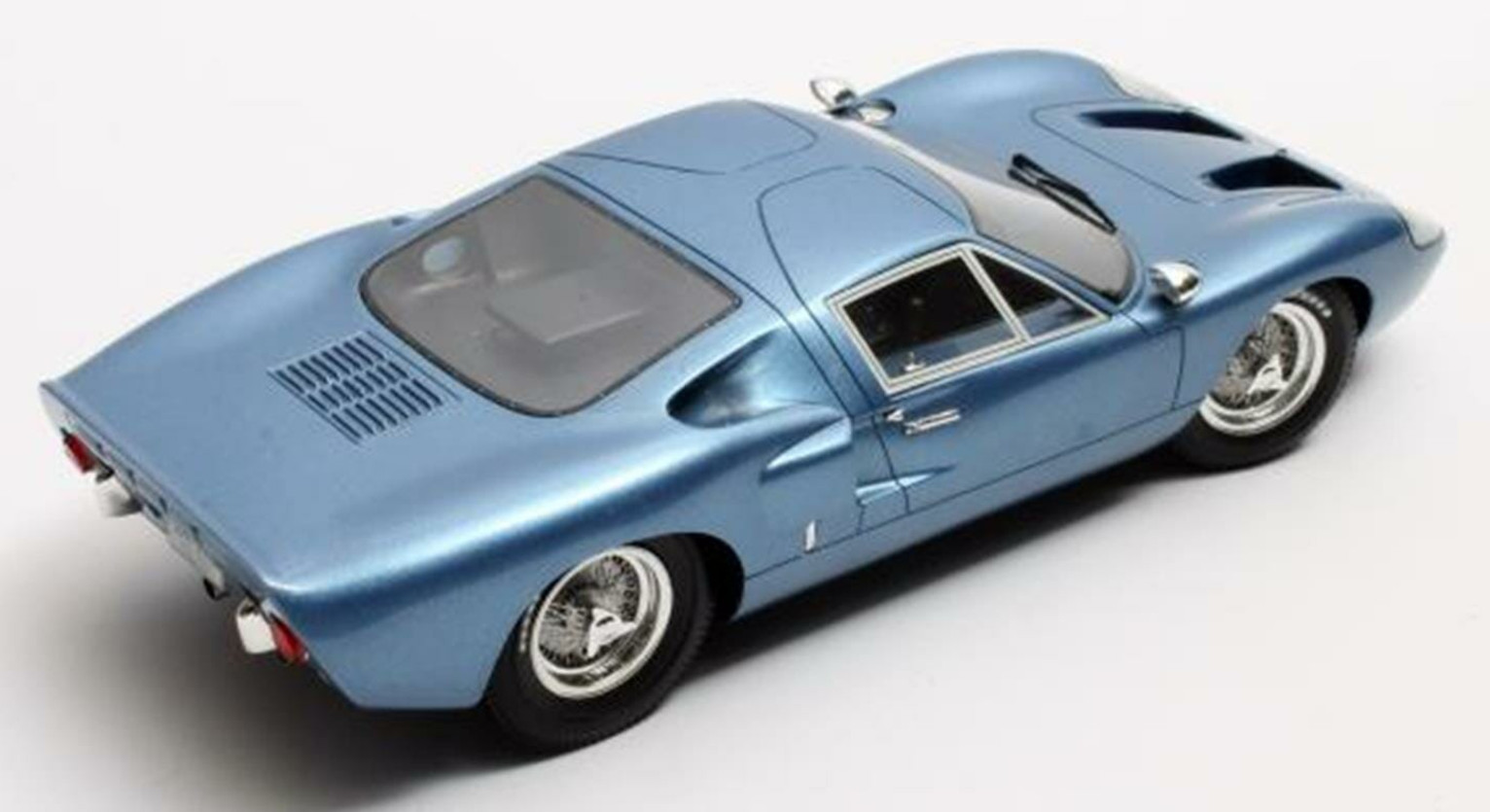 Ford GT40 Race Car Le Mans Racing w/V8 Engine/Custom Resin Body 1:18 Scale Model