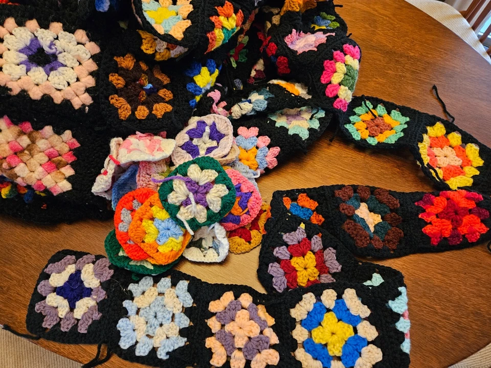 Lote de restos de ganchillo cuadrados de abuela multicolor de 5 lb para afganos, bufanda, bolsas, etc. Foto 2 de 4