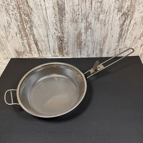 Tecnica Padella da Chef Traforata con Coperchio in Rete per Barbecue. Padella pieghevole Easy Veggie - Foto 10 di 24