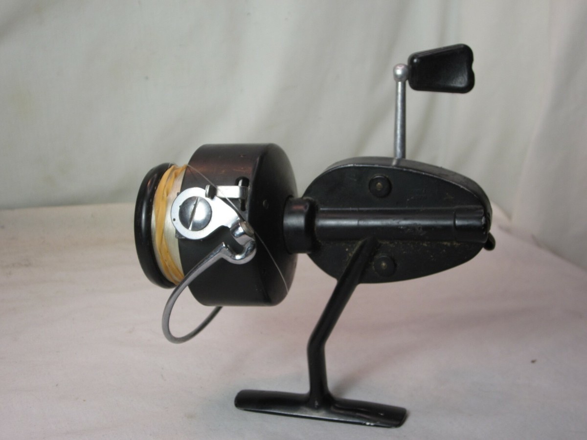 MOULINET ANCIEN MITCHELL 300 avec boite et bobine supplémentaire EUR 54