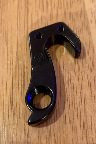 Giant/Liv Road Bike Derailleur Hanger Genuine Black TCR/TCX/Defy/Avail Brand New - Picture 2 of 6