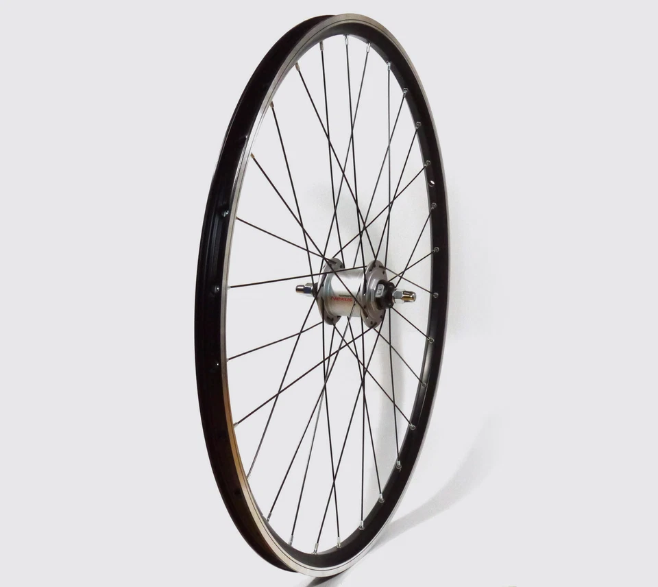 GIPIEMME x SHIMANO Nexus 6V 1.5W Nabendynamo 622x20 Vorderrad 28" - 28 Speichen