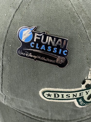 Disney Golf Hat Cap StrapBack Mens Brown Funai Classic Pin Mickey Mouse - Picture 2 of 8
