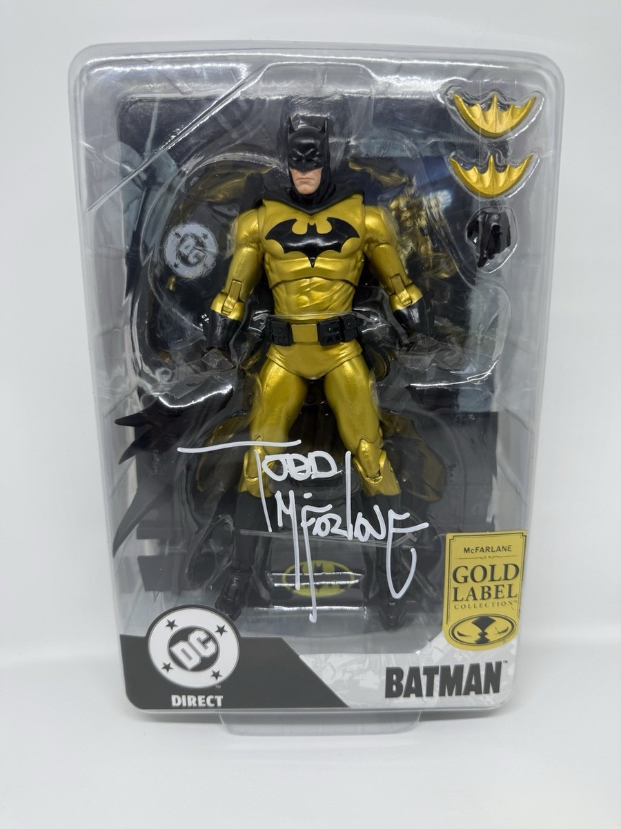 SDCC 2025 Comic Con Exclusive Batman Hush Gold Label Signed