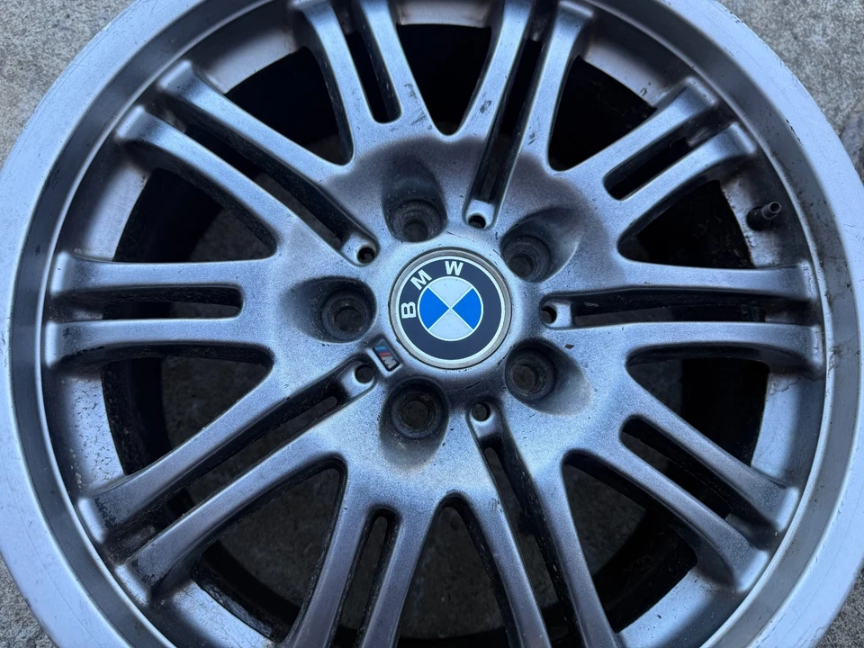 宝马 325I 330I E46 M3 原始设备制造商 01-06 M 运动工厂车轮 RIM 18X8 3 — 第 3/4 张图片