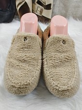 OluKai Nohea Heu Tan Fuzzy Slippers Women  s Size 8 Cozy Shearling Comfort Shoes