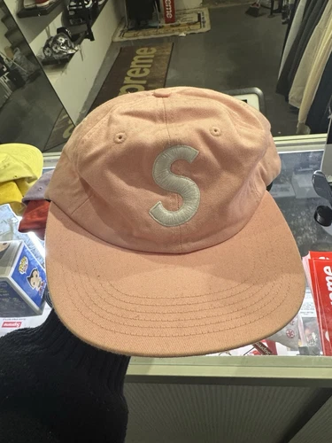 casquette logo S suprême