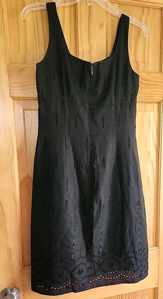 Vestido sin mangas Oscar De La Renta de lino negro con ojales, forrado, talla 4, clásico Foto 3 de 4