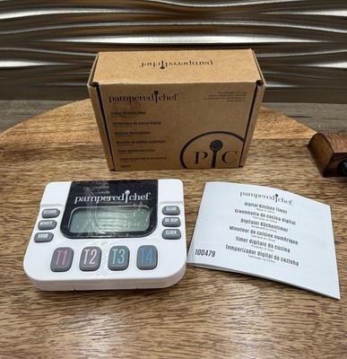 The Pampered Chef Digital Kitchen Timer #100479 New in box W/ Pamphlet Magnetic