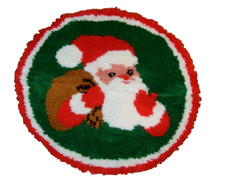 Vintage Christmas Latch Hook Completed 34" Round Rug SANTA CLAUS